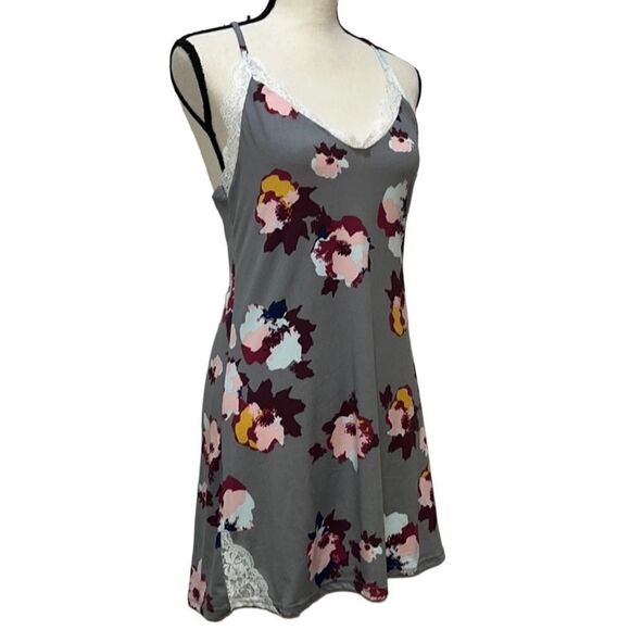 Laundry by Shelli Segal Floral Lace Slip Dress - Picture 2 of 13